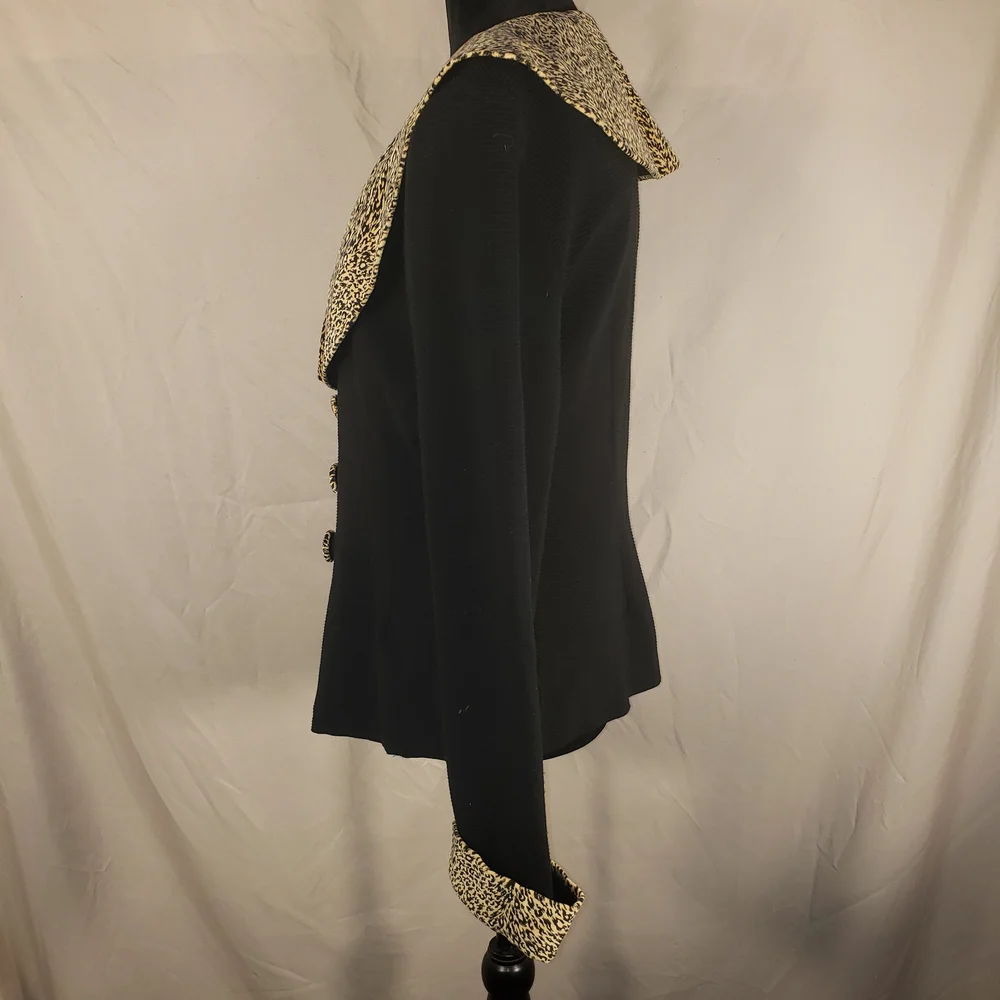 Vintage D. J. Summers Black and Gold Animal Print Women's Jacket - 12 - Picture 3 of 8